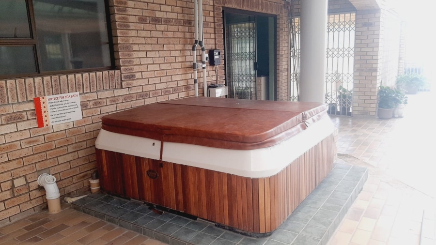 4 Bedroom Property for Sale in Bethlehem Free State
